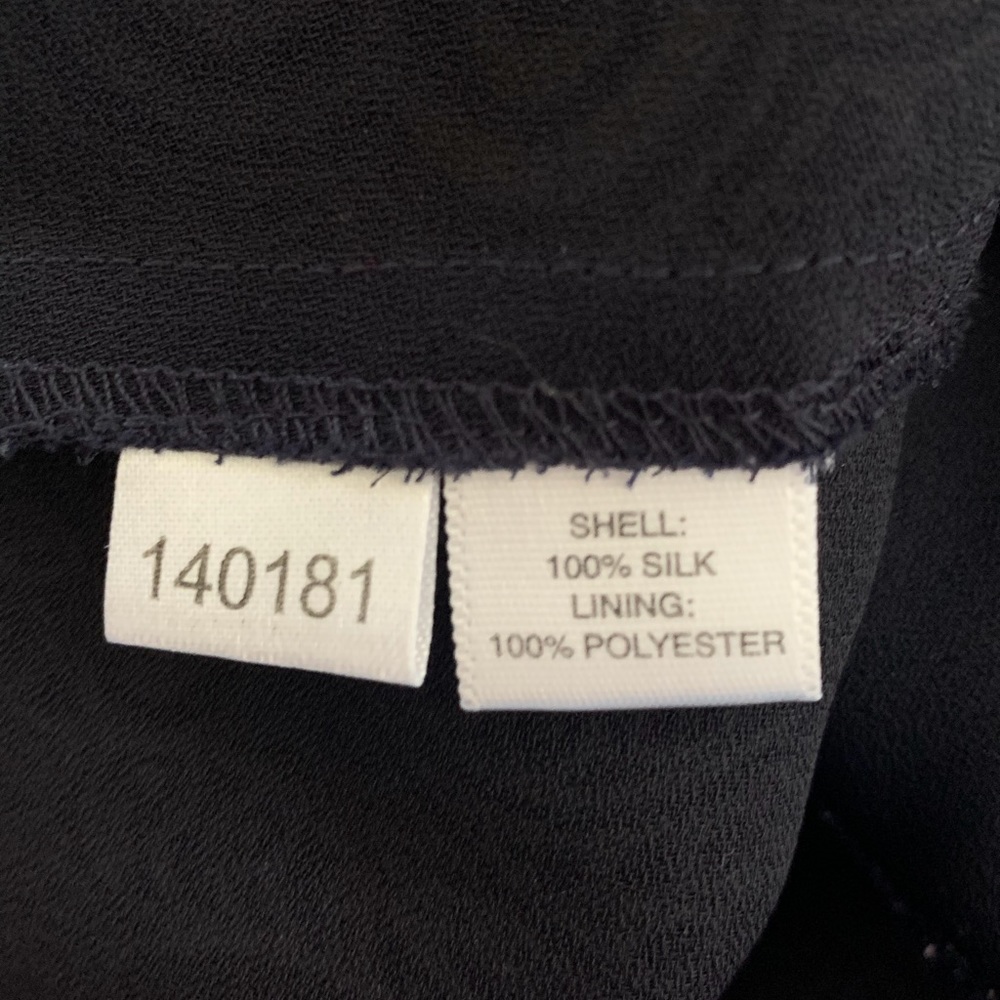 Ann Taylor Blouse SZ - 4 - Picture 5 of 5